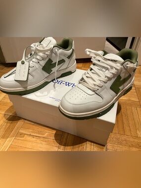 Off-White Men's White and Olive Low-Top Sneakers